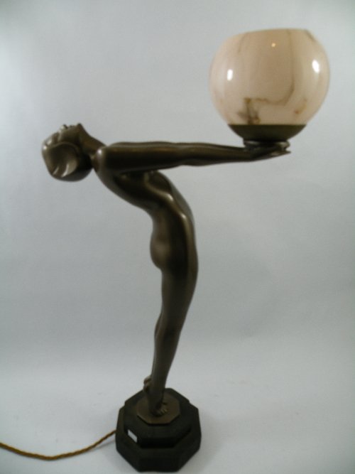 417 Large Art Deco style standing lady lamp possibly Jun 18, 2012