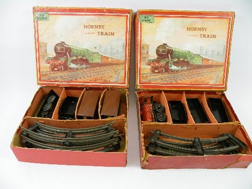 Two Hornby boxed tin plate o-gauge train sets models: Two Hornby boxed tin plate o-gauge train sets models: MO Goods, MO Passenger