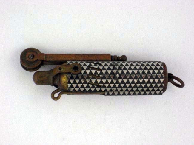 Vintage WWI/WWII Windproof Austrian Lighter: You are bidding on a vintage WWI/WWII Windproof Austrian Lighter. The lighter is Maker's Marked "IMCO". Thank you for viewing this lot.