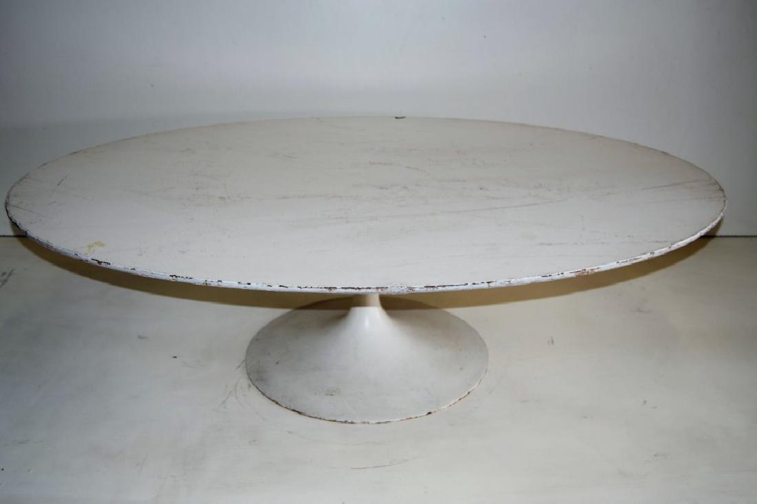 Eero Saarinen Cocktail Table for Knoll (1 of 2)