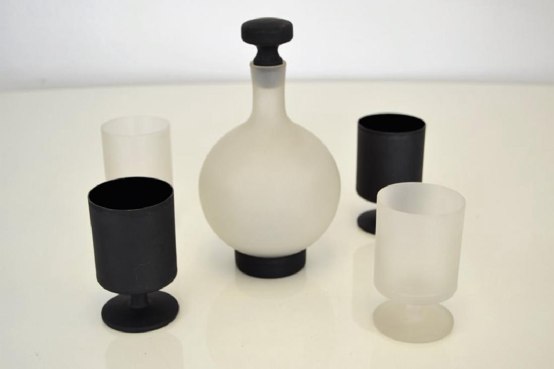 Carlo Moretti Liquor Set: Decanter 9 in H - 5 in W - Glasses 4 in H - 3 in W