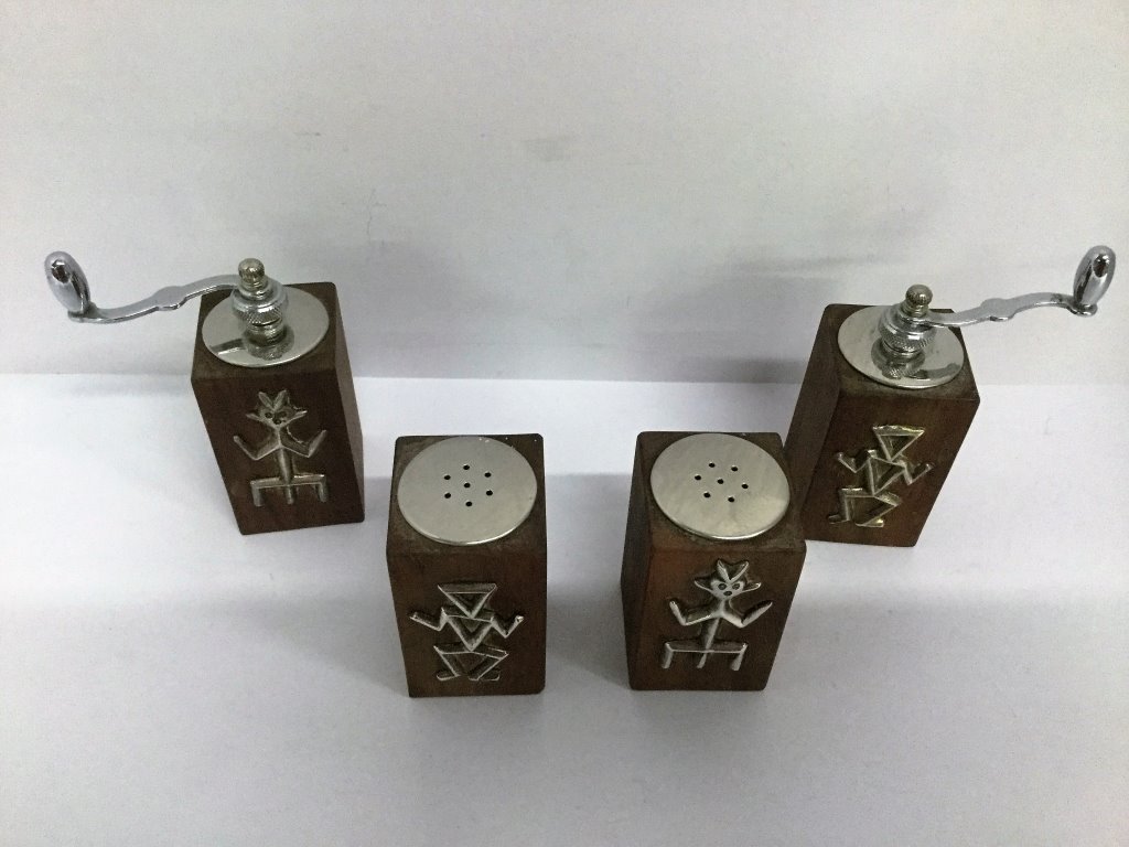 Sterling / Wood Salt & Pepper Sets: (Keywords Search): Eames, Noguchi, Nakashima, Crespi, Maison Jansen, Karl Springer, Tommi Parzinger, Billy Haines, Dorothy Draper, Charles Hollis Jones, Hollywood Regency, Mid Century Modern,