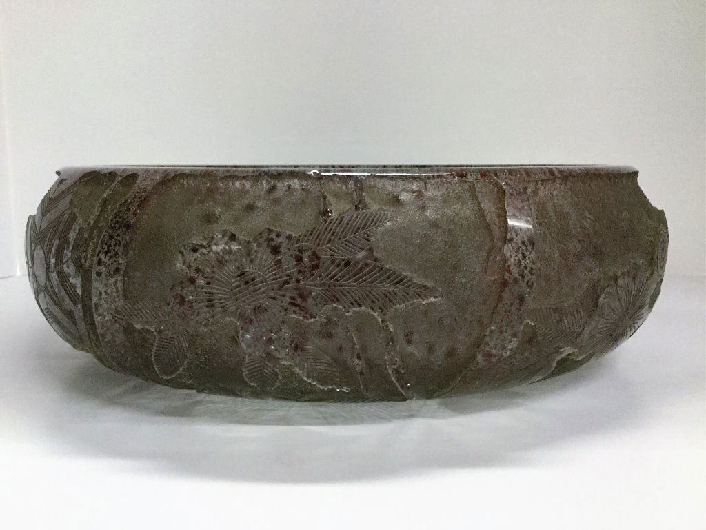 French Carved Glass Centerpiece: (Keywords Search): Eames, Noguchi, Nakashima, Crespi, Maison Jansen, Karl Springer, Tommi Parzinger, Billy Haines, Dorothy Draper, Charles Hollis Jones, Hollywood Regency, Mid Century Modern,