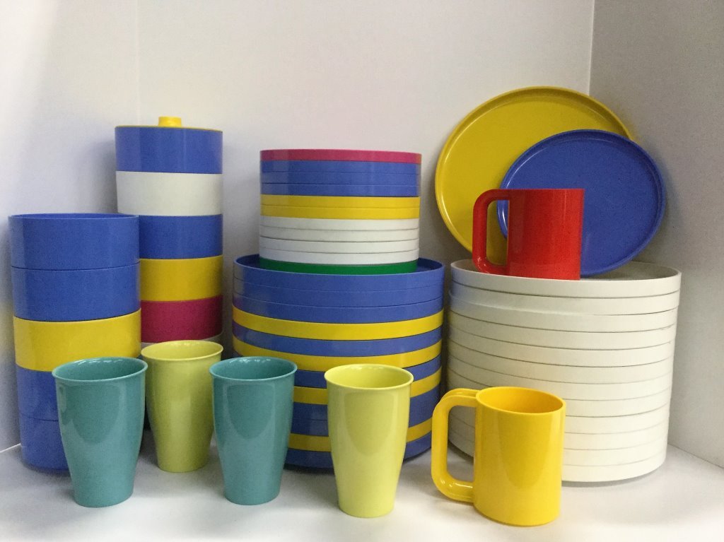 Vignelli for Heller Plastic Dinnerware Set (1 of 8)
