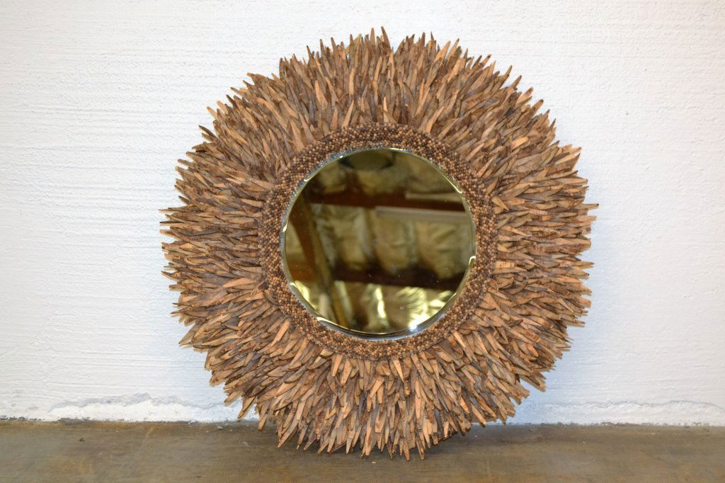 Cocunut Shell Mirror (1 of 2)