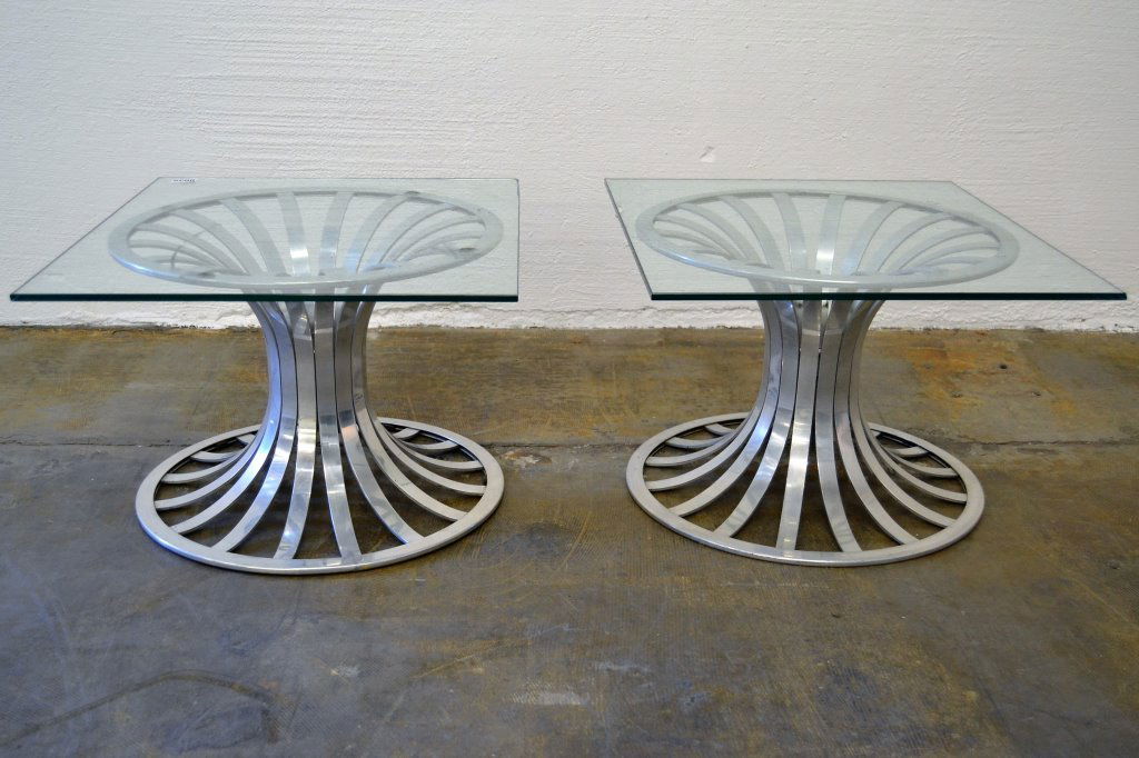 Russell Woodard Aluminum End Table (1 of 2)