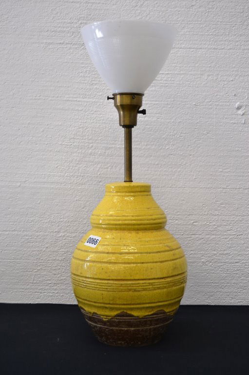 Ugo Zaccagnini Ceramic Pottery Table Lamp (1 of 2)
