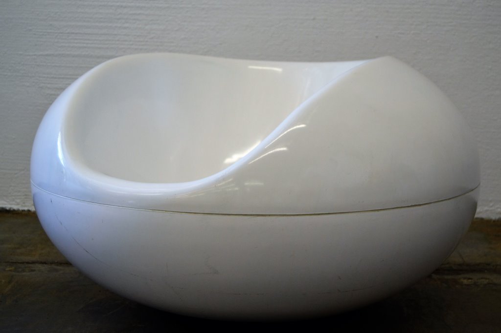 Eero Aarnio "Pastille" Chair (1 of 4)