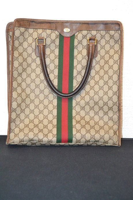 Gucci Hand Bag (1 of 4)