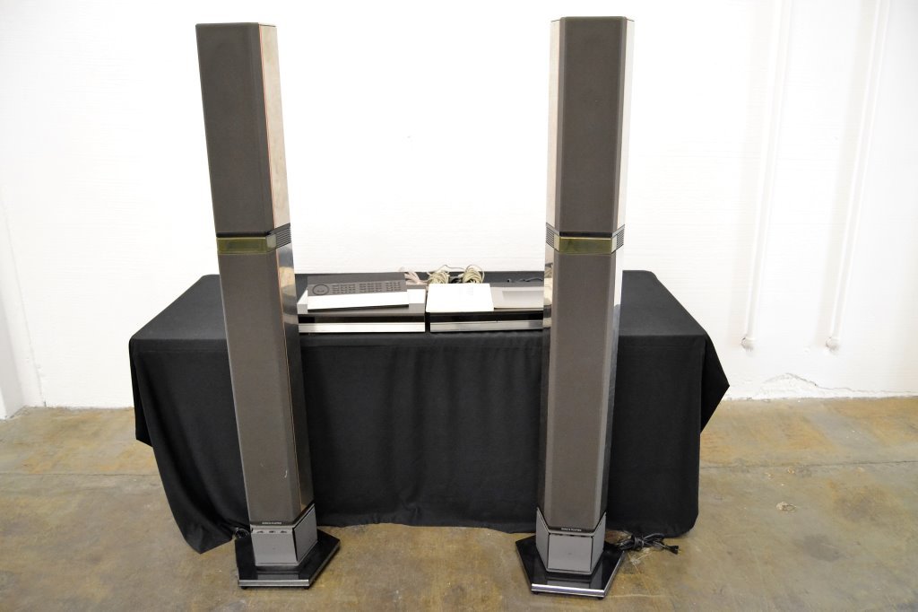 "Bang & Olufsen" Stereo System w/Remote: Paperwork and Cords (Untested) Sp[eakers 65H 8 X 8