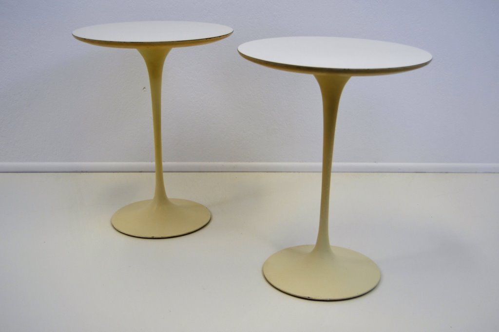 Eero Saarinen for Knoll Side Tables (1 of 8)