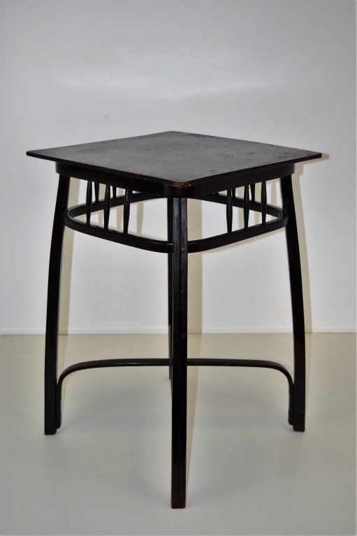 Otto Wagner for Thonet Table (1 of 4)