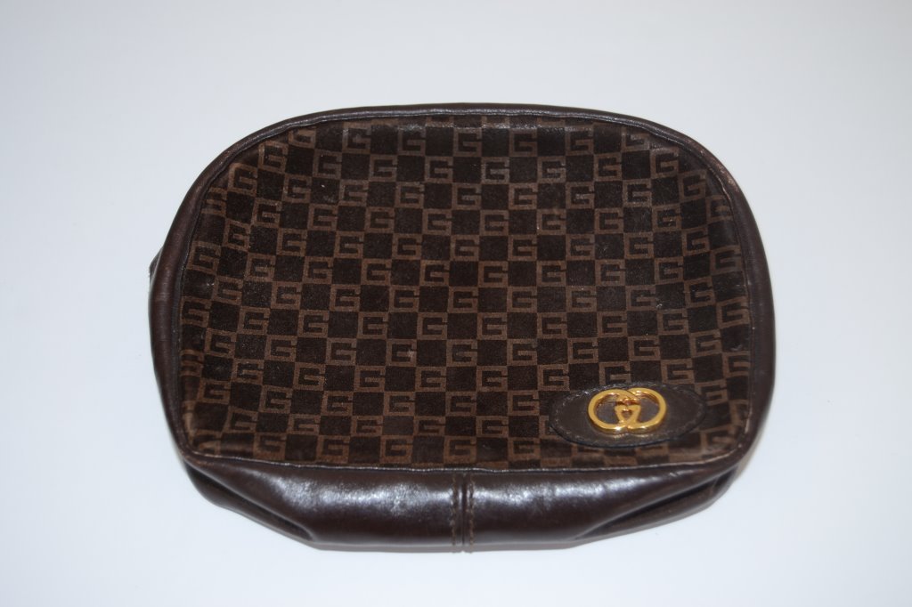 Vintage Gucci Brown Leather Carrying Case (1 of 3)