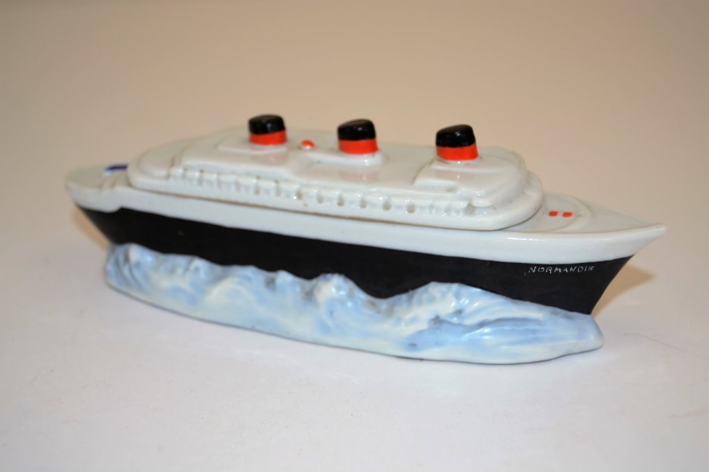 Rare SS Normandie Ceramic Covered Box (1 of 6)
