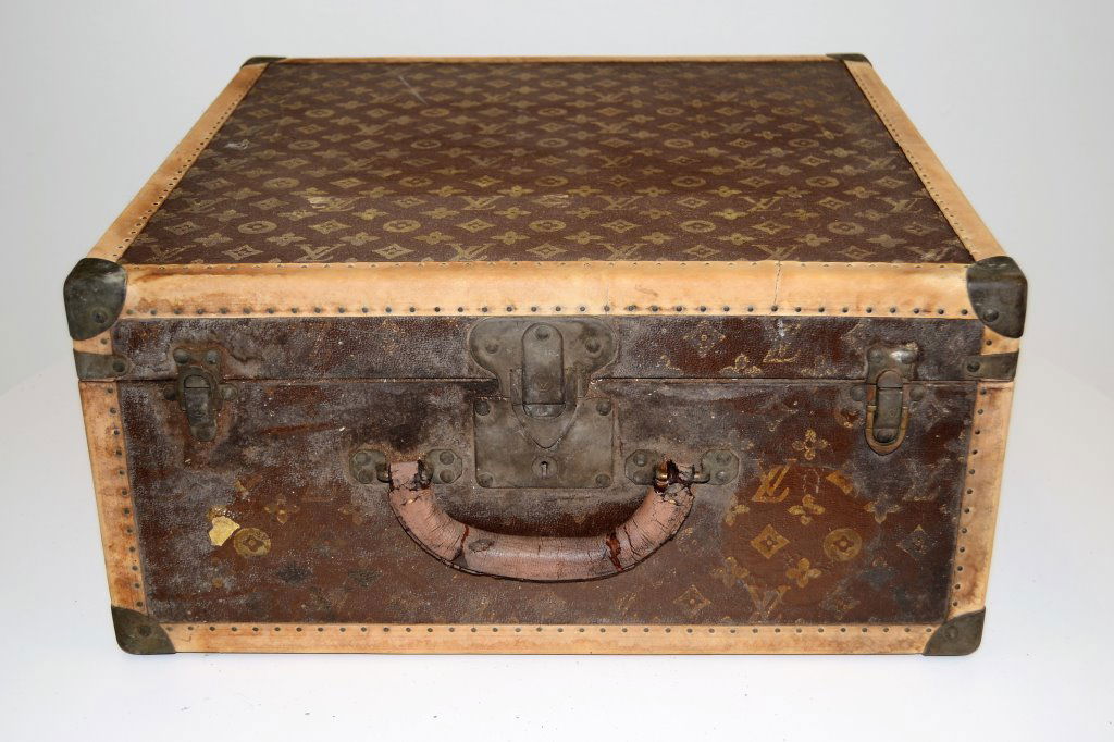 Louis Vuitton Alzer Suitcase (1 of 9)