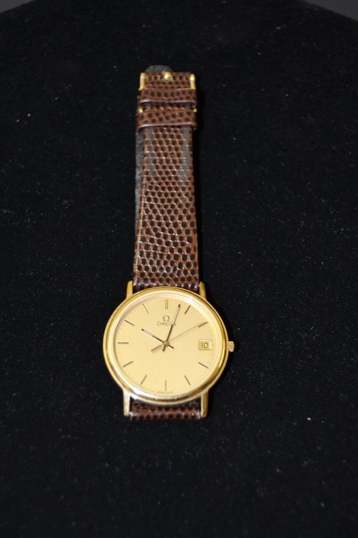 Omega Mans Wrist Watch: With Date Working