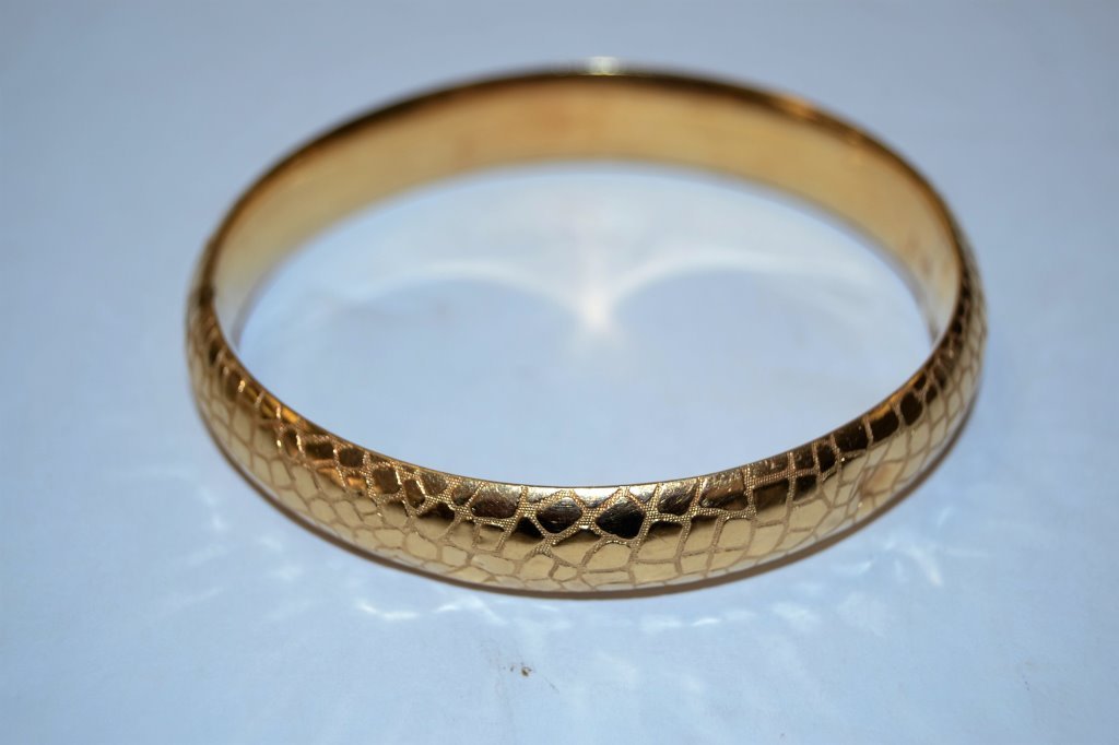 Ladies 14K Bangle Bracelet w/Reptile Print (1 of 1)