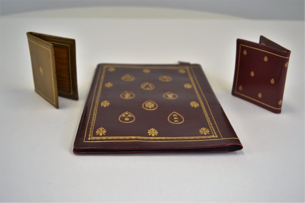Italian Embossed Leather Accessories 3 Pieces (1 of 6)