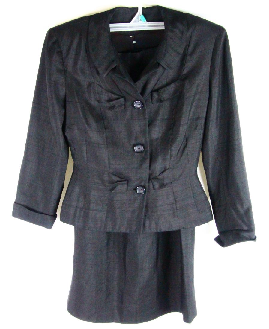 Calendar Girl Leslie Wing Screenworn Outfit W/COA (1 of 5)