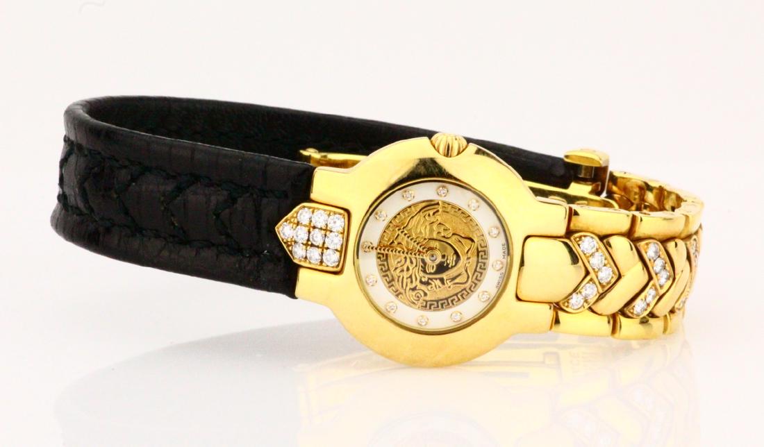 Gianni Versace 1ctw Diamond & 18K/Leather Watch: Gianni Versace Vintage 1.00ctw VS1-VS2/G-H Diamond & 18K/Leather Ladies Watch - This extraordinarily rare, luxury timepiece was finely crafted of solid 18k yellow gold, and was designed by Gianni Vers