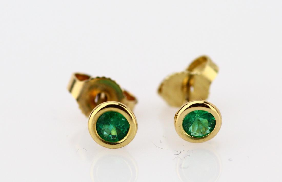 14k & 0.20ctw Emerald "Mommy" Stud Earrings (1 of 2)