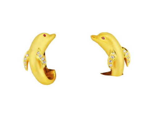 Carrera Y 18k Yellow Gold Dolphin Earrings