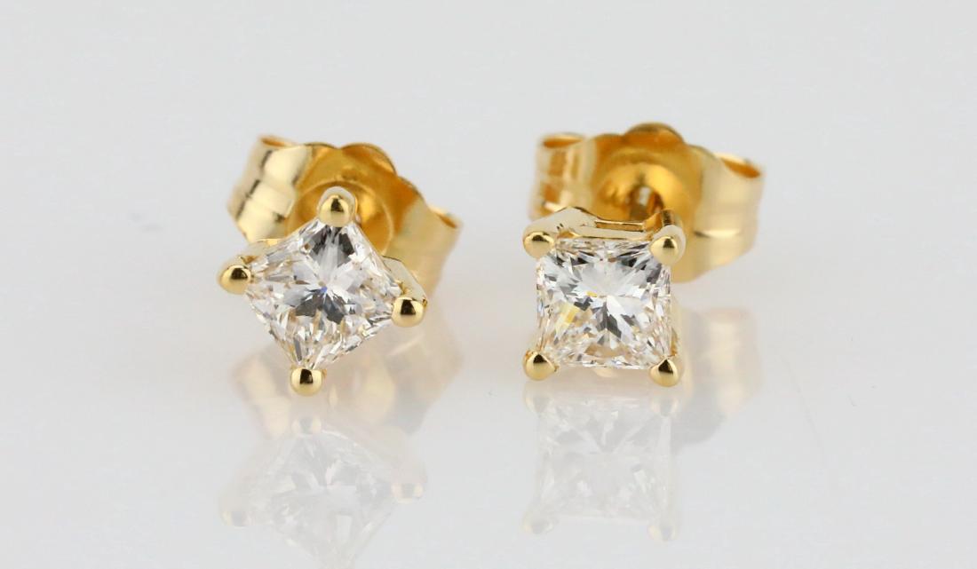 EGL 0.50ctw SI1/E-F Diamond 14K Stud Earrings (1 of 4)
