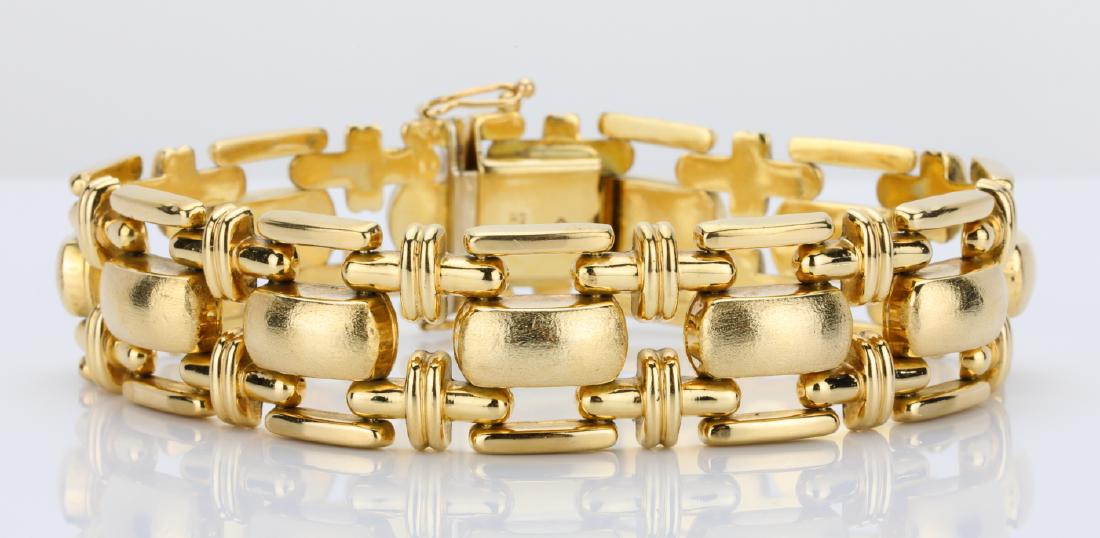 Italian 14K Yellow Gold 17mm Wide 7.5" Bracelet (1 of 4)