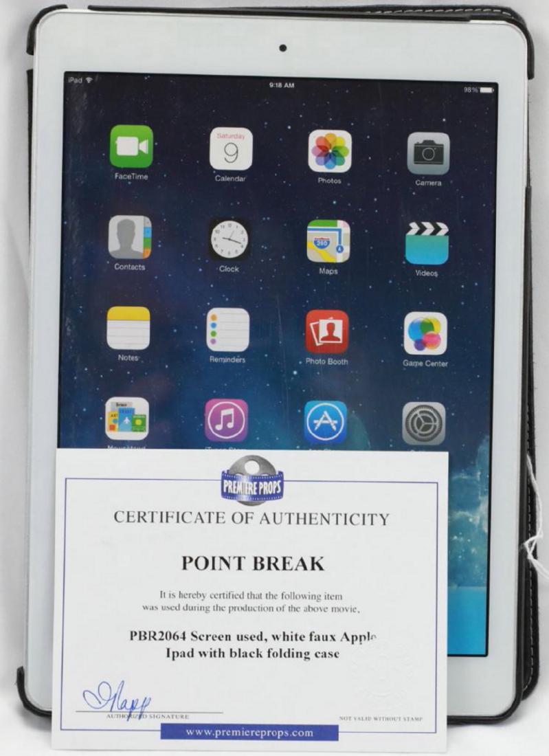 "Point Break" (2015) Screen Used Faux Ipad W/COA: "Point Break" (2015) Screen Used Faux Ipad W/COA - This is a faux Ipad used during the production of the 2015 film "Point Break". The film is a remake of the 1991 film of the same name, and stars Edga