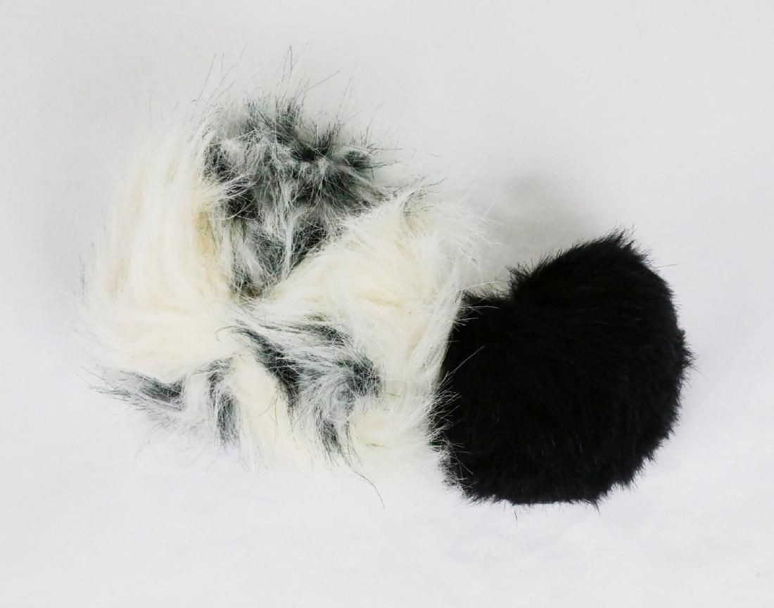 Star Trek: Deep Space Nine Lot of (2) Tribbles (1 of 5)