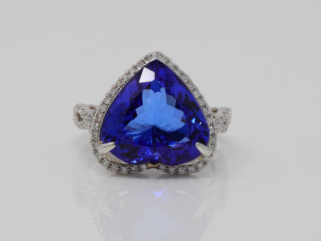 8.15ct Tanzanite, 0.40ctw Diamond & 14K Ring (1 of 4)