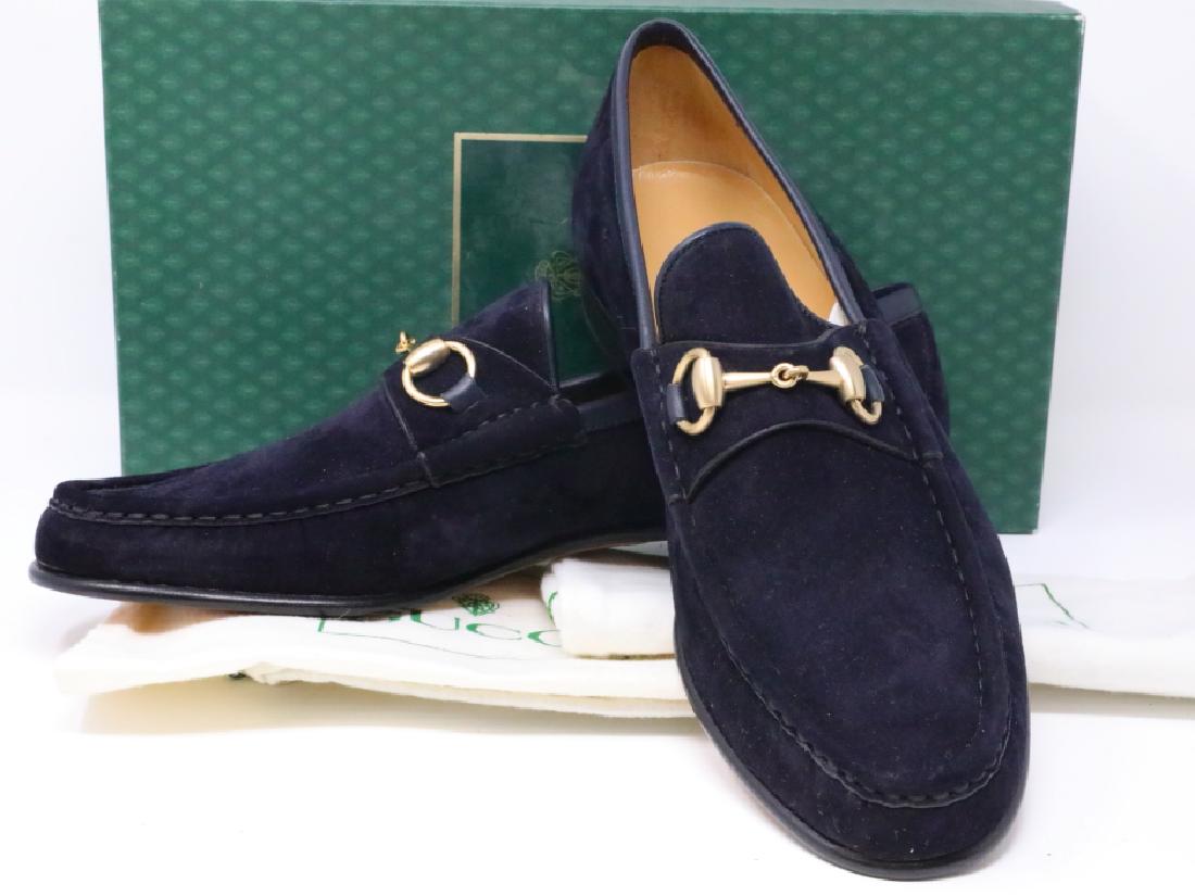 Gucci 1980s Navy Suede Men's Horsebit Loafers: Gucci Vintage 1980s Navy Suede Men's Horsebit Loafers New in Box W/Dust Covers - These vintage men's loafers by Gucci are not only fashionable footwear, but a highly sought after collector's item from