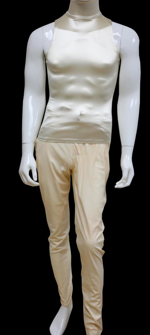 Janet Jackson 2-Pc. Ivory Andre Van Pier Ensemble (1 of 11)