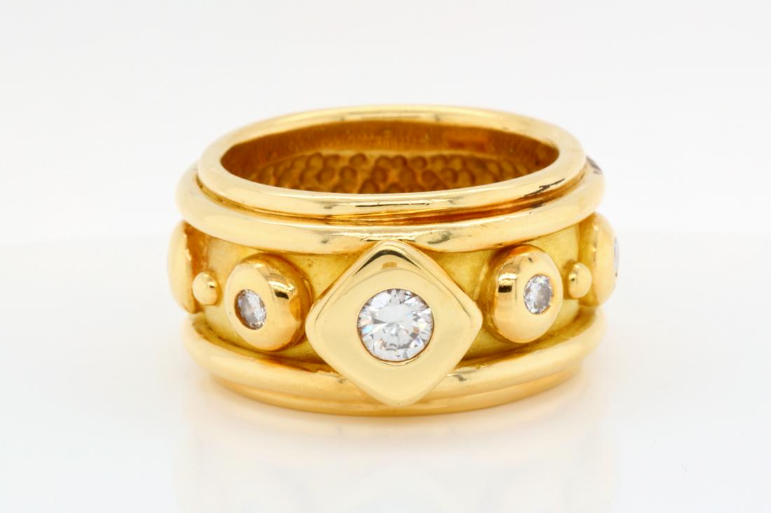 Denise Roberge 0.60ctw Diamond & 18K Ring (1 of 7)