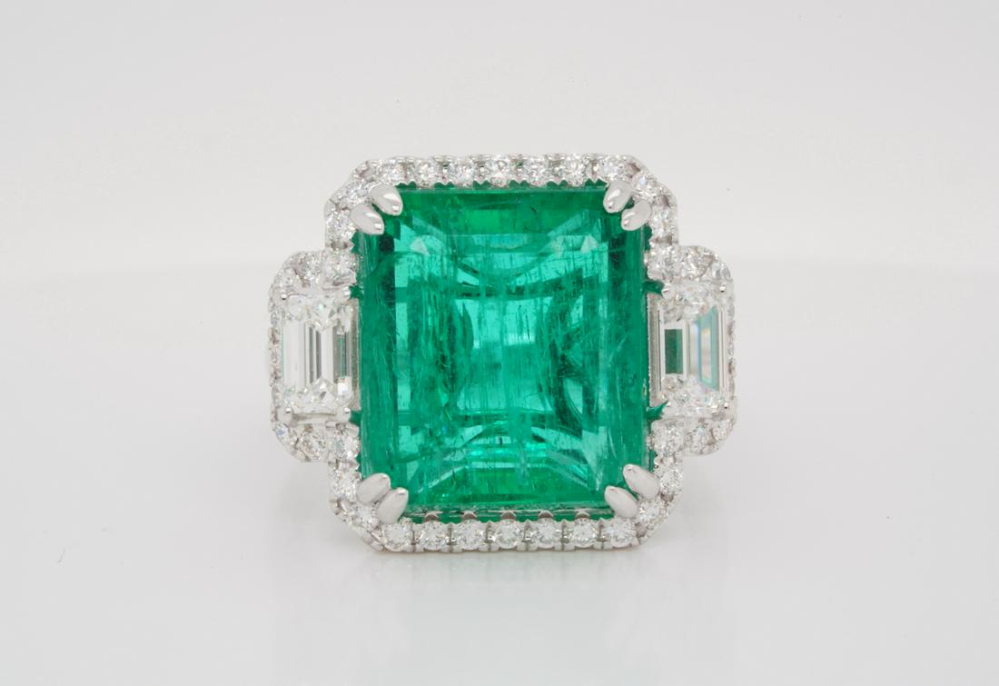 9.00ct Emerald, 1.50ctw VS1-VS2/G-H Diamond 18K Ring (1 of 8)