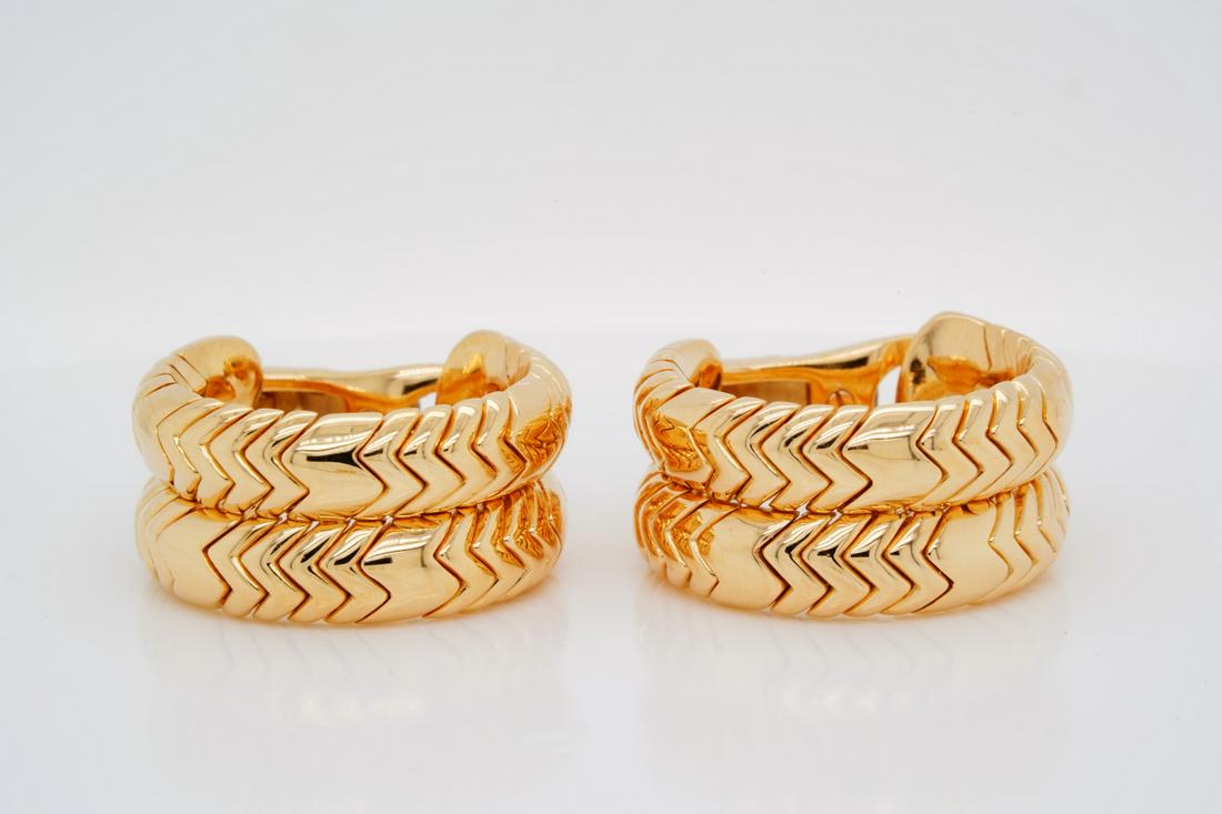 Bvlgari Spiga 18K Yellow Gold 1" Hoop Ear Clips (1 of 5)