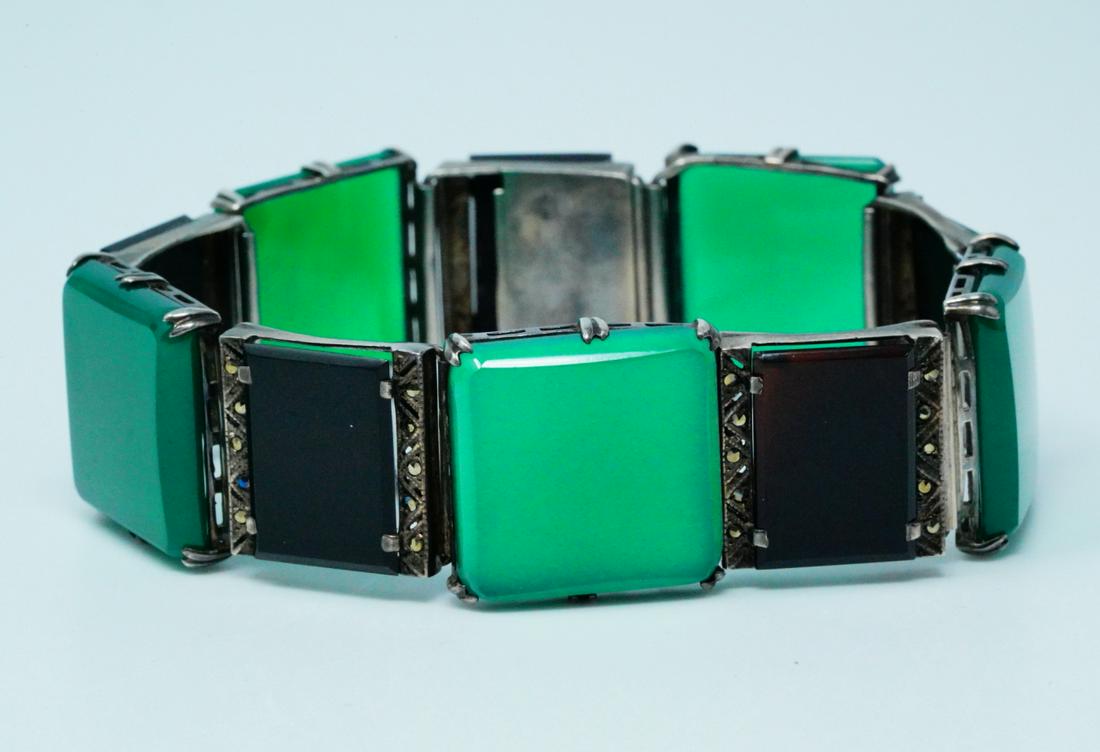 German Green & Black Onyx Sterling Silver Bracelet: German Green & Black Onyx Slate Sterling Silver Vintage 7.5" Bracelet W/Marcasite Accents - This vintage bracelet was made in Germany and crafted of solid sterling silver. The bracelet is decorated in