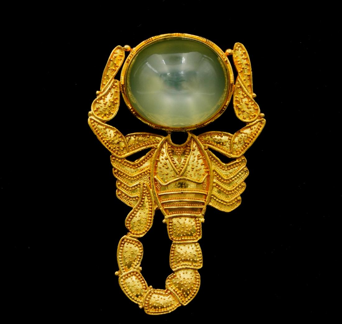 Luna Felix 45.00ct Moonstone & 22K Pendant/Brooch (1 of 8)