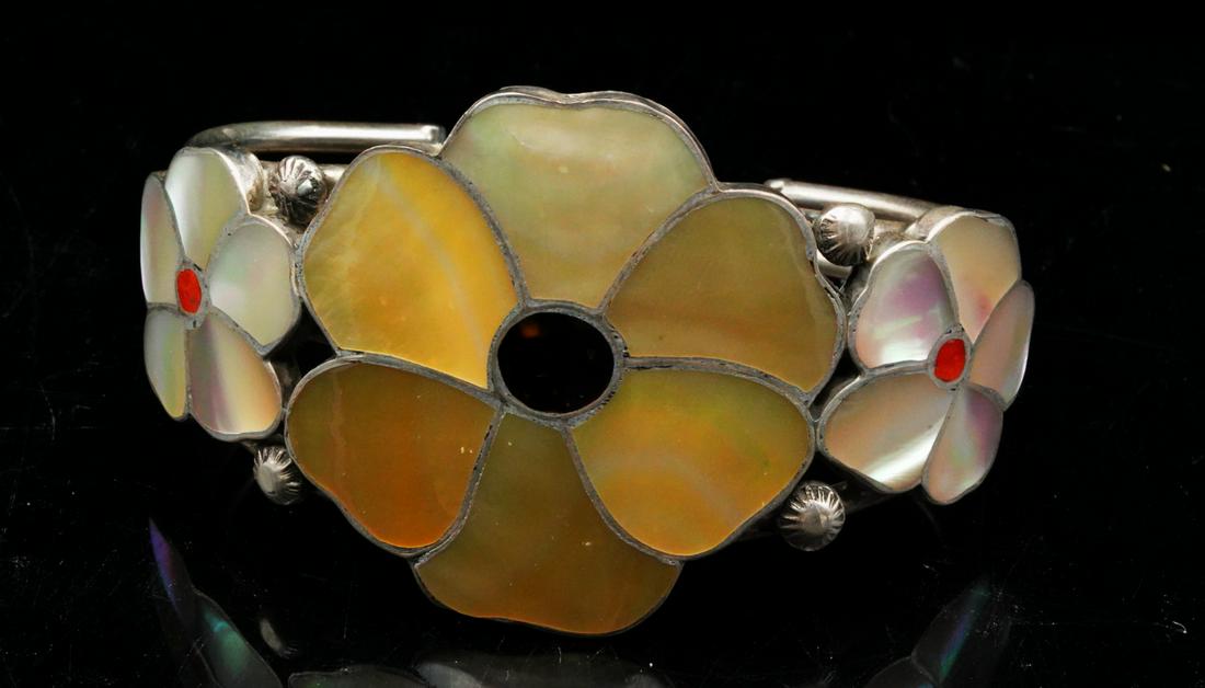 Zuni 1970s Mother of Pearl Inlaid Sterling Cuff (1 of 5)