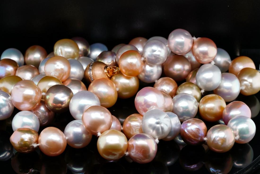 12mm-14mm Pearl 37" Necklace W/14K & Diamond Clasp (1 of 2)