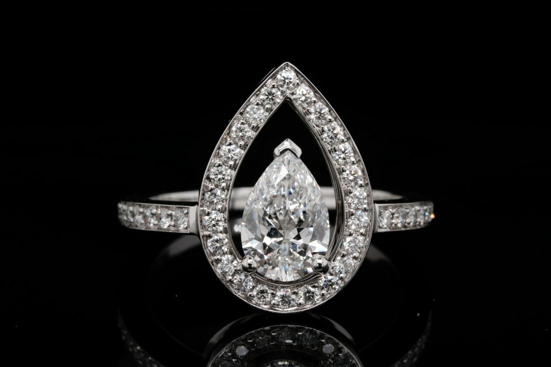 Fred Paris 1.46ctw VVS1-VVS2/E-F Diamond Plat. Ring