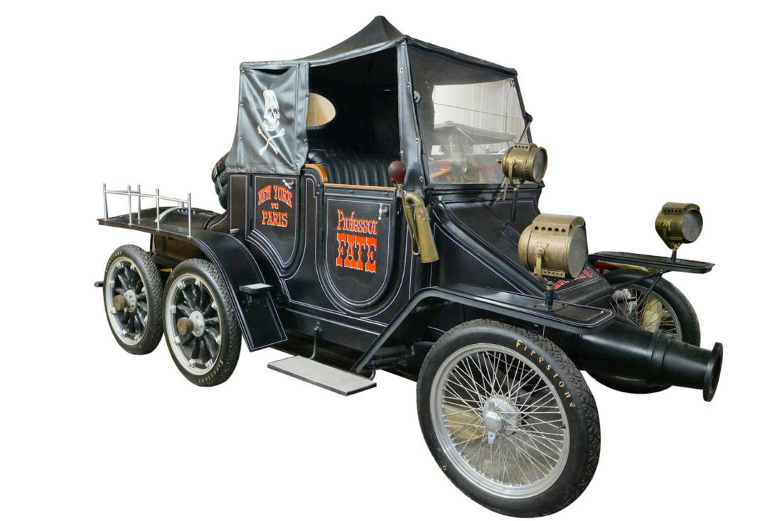 The Great Race (1965) Hannibal Twin-8 W/Scissor Lift (1 of 19)