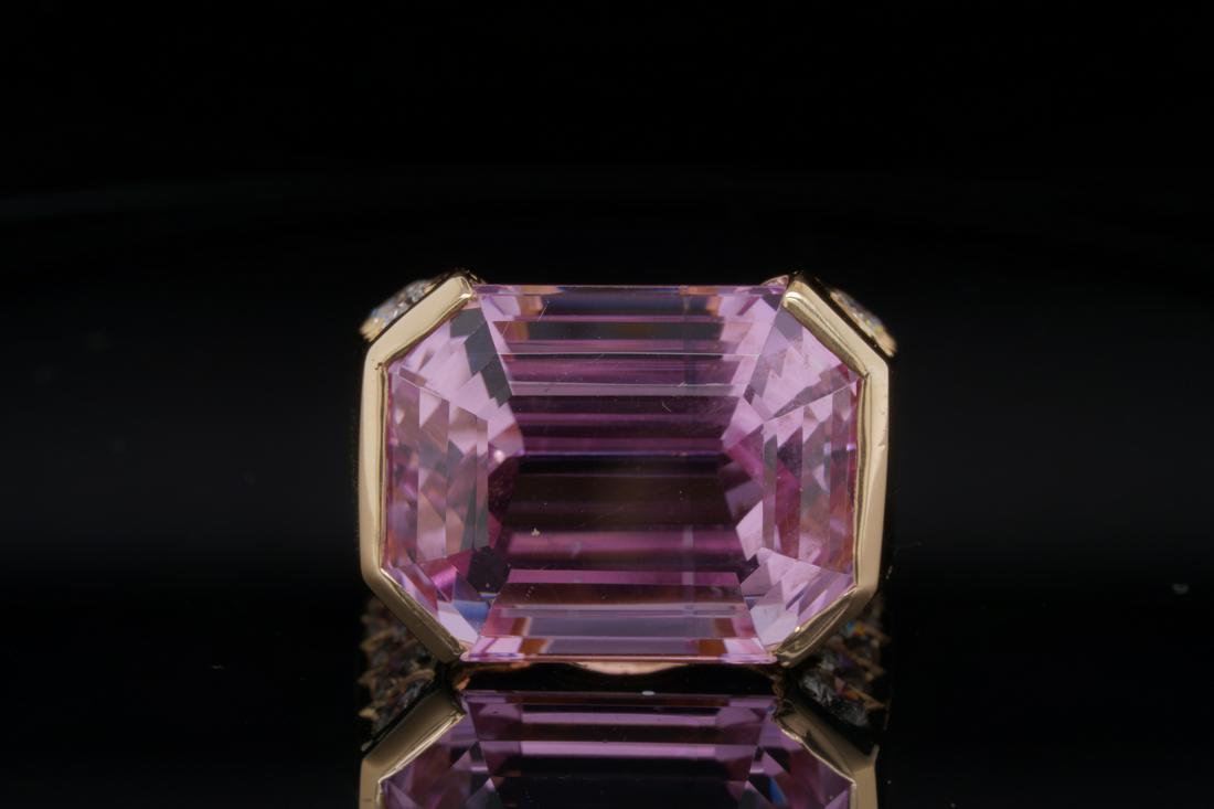 20.00ct Kunzite, 2.00ctw VS2-SI1/G-H Diamond 18K Ring (1 of 6)
