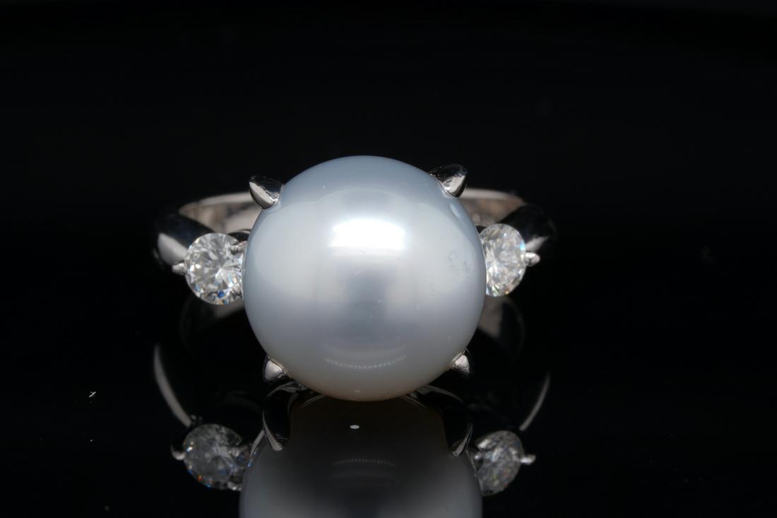 12mm Pearl, 0.30ctw VS2-SI1/G-H Diamond Platinum Ring (1 of 6)