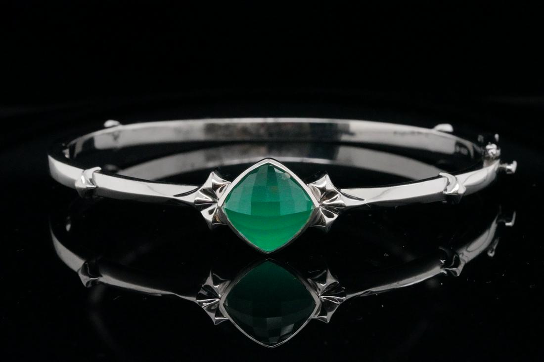 Stephen Webster Sterling Silver Superstud Bangle: Stephen Webster Solid Sterling Silver Superstud Bangle Bracelet - This Superstud bracelet by Stephen Webster is made of solid sterling silver and has a 1-stud motif with faceted quartz and over a gree