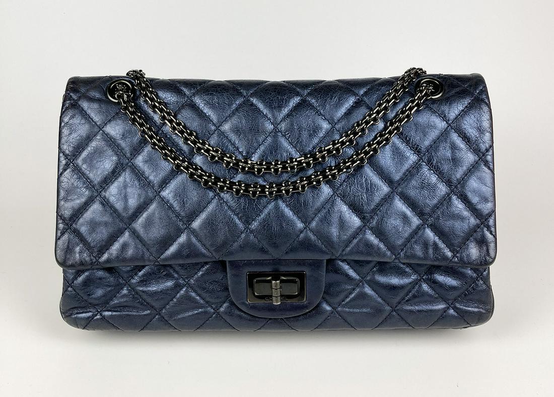 CHANEL Pre-Owned 2.55 Reissue Double Flap shoulder bag - Gold