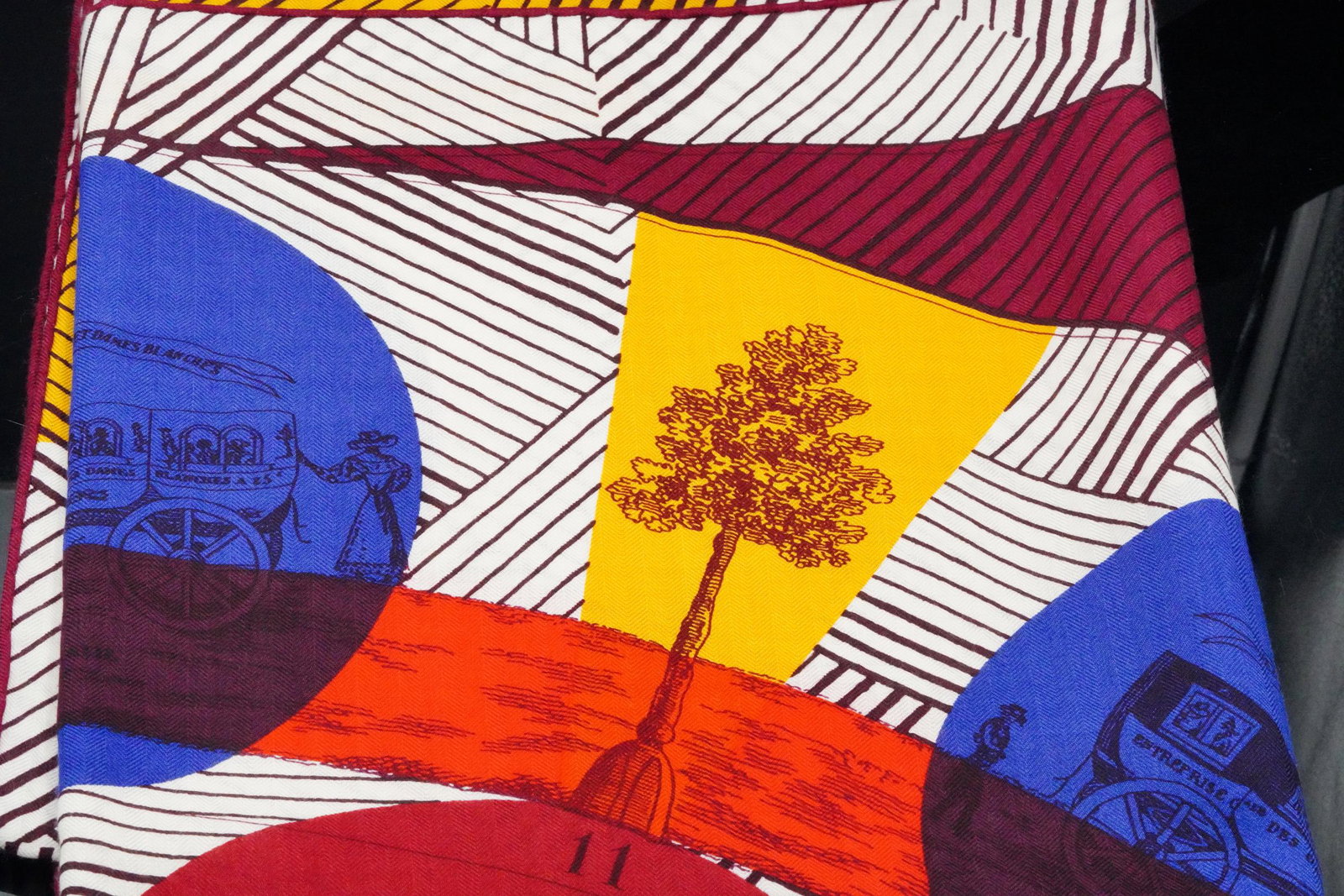 Hermes Jeu Des Omnibus Remix Shawl (70% Cashmere): Hermes Jeu Des Omnibus Remix Shawl 140 (70% Cashmere) - This Jeu Des Omnibus Remix Shawl by Hermes puts a new spin on the house's first scarf print, depicting a riff on the board game scene of "Jeu de