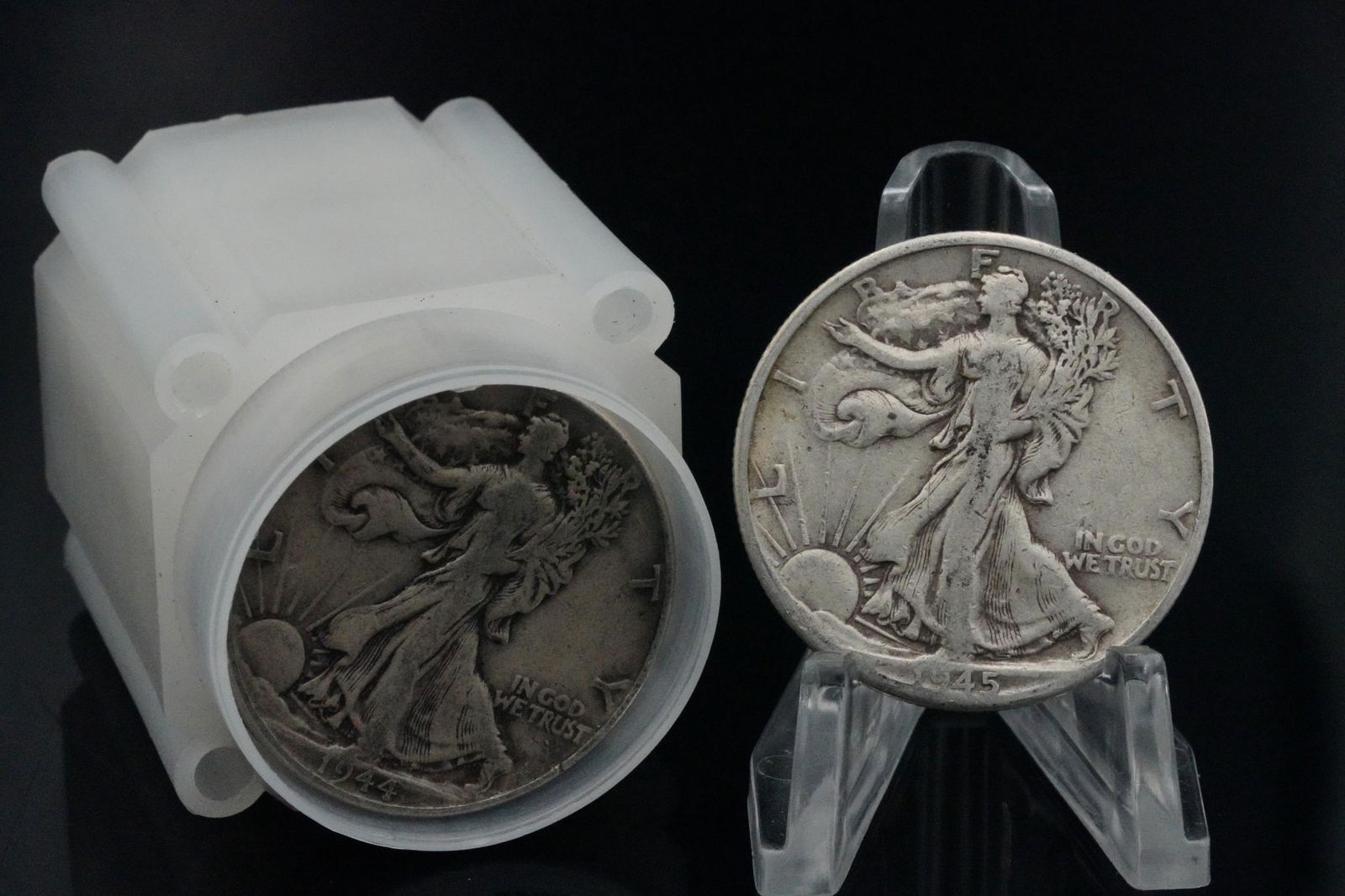 (20) 1936-1946 Walking Liberty Silver Half Dollars (1 of 2)
