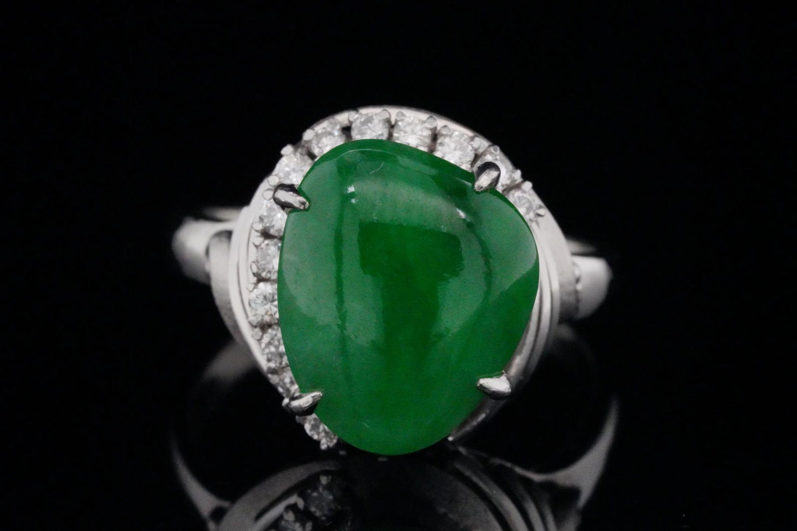 14mm Green Jade, 0.30ctw Diamond and Platinum Ring (1 of 7)