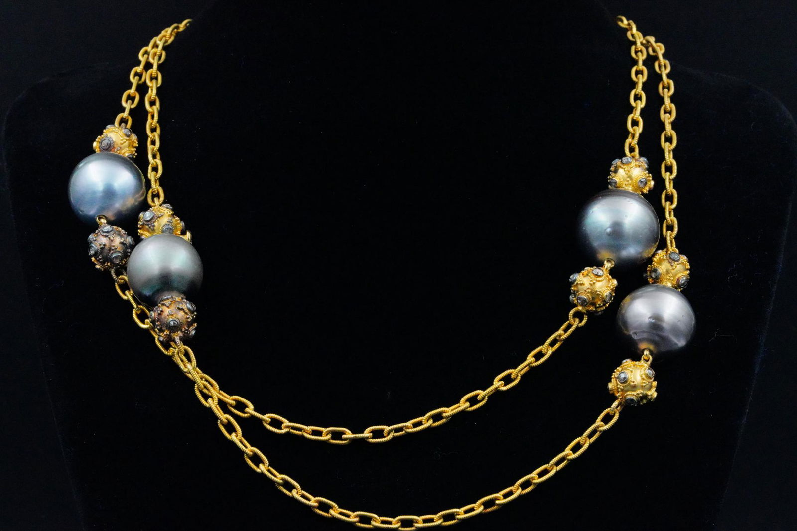 Verdura South Sea Pearl, 2.25ctw Diamond 18K Necklace (1 of 6)